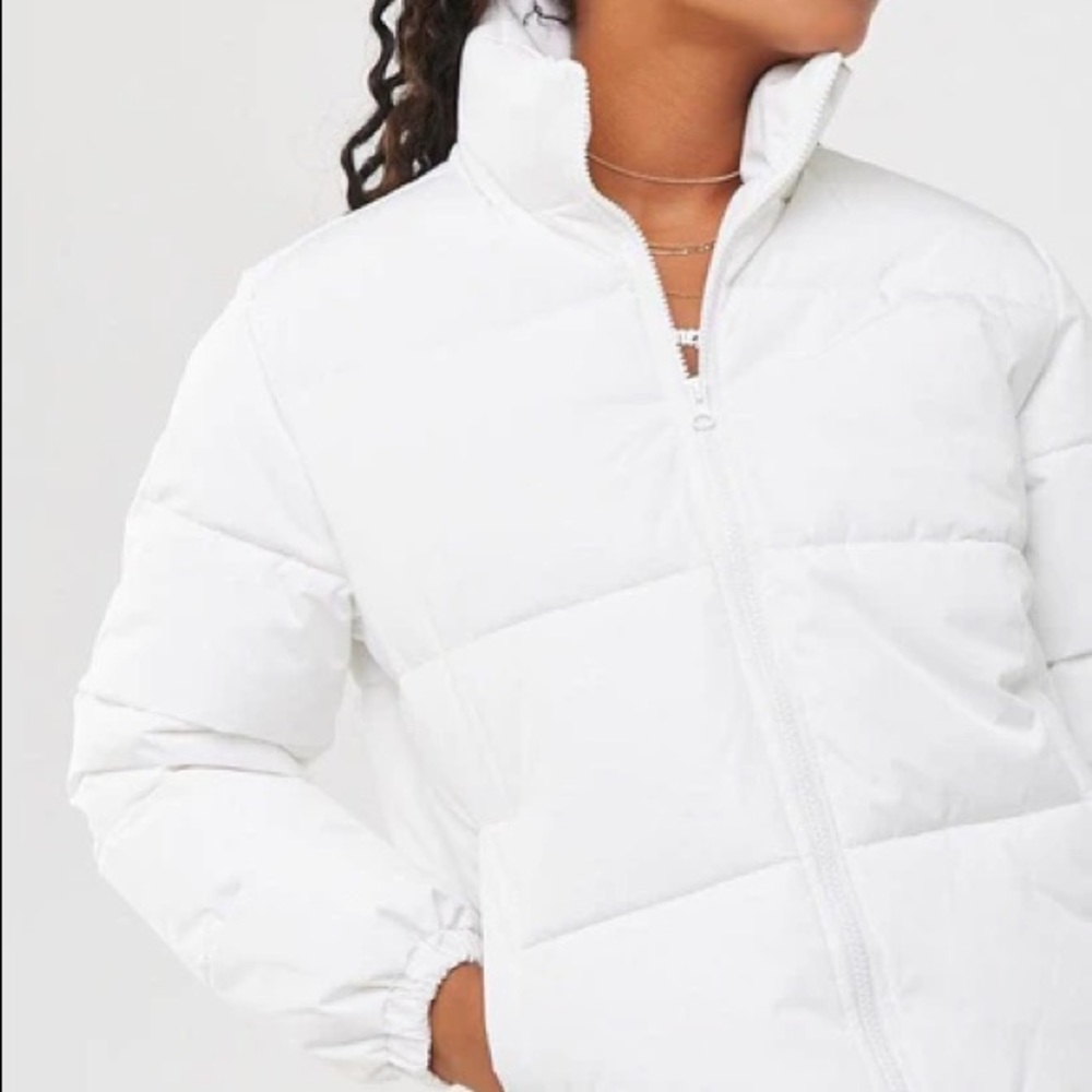 Forever 21 White Puffer Jacket.